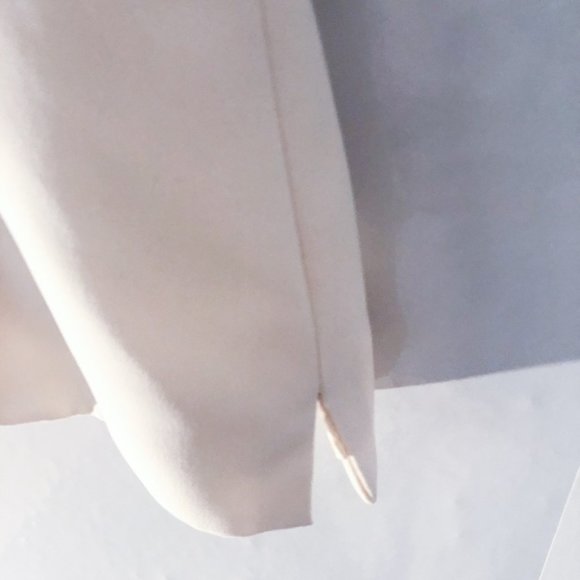 White and Black Dress Jacket and Top - Picture 8 of 10